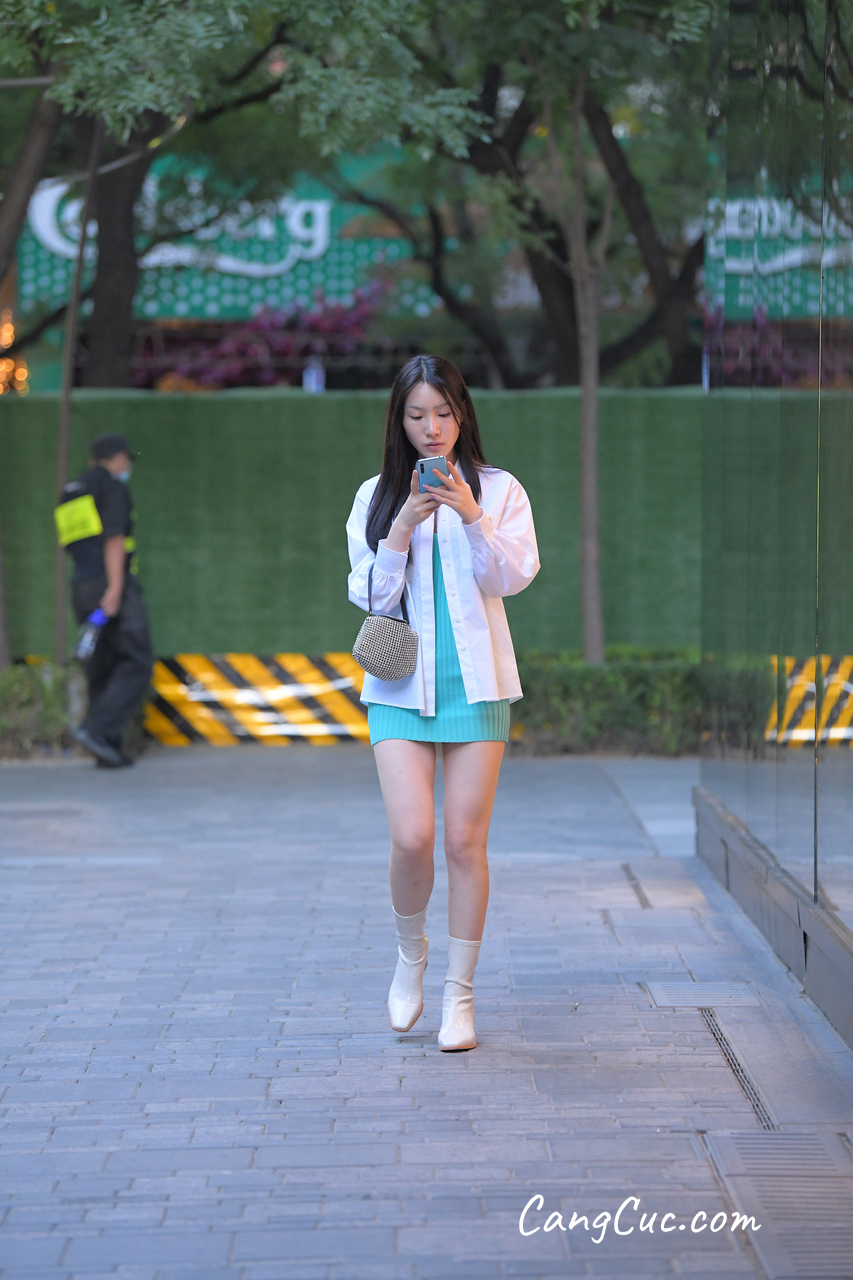 [精选街拍作品] No.3598 绿色针织裙